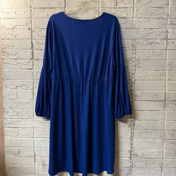 Cato Plus Size Ruched Front Tunic 22/24W - Royal Blue - Picture 6 of 9